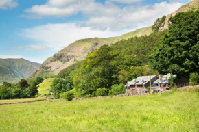 Отель The Lodge In The Vale  Thirlmere